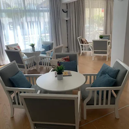 Pasithea Apartment *