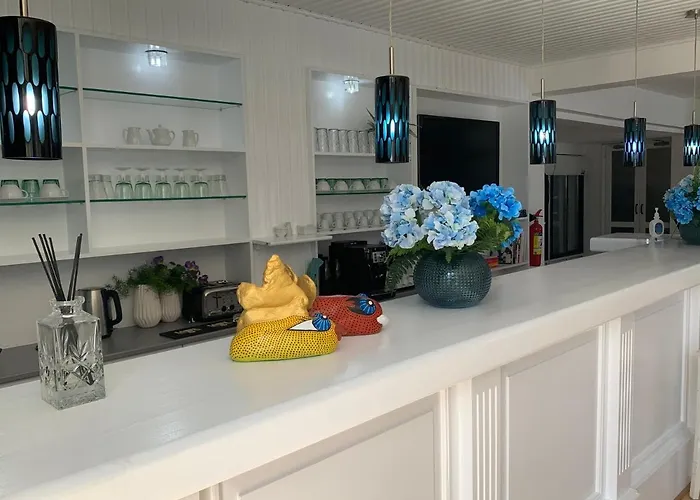 Pasithea * Ларнака